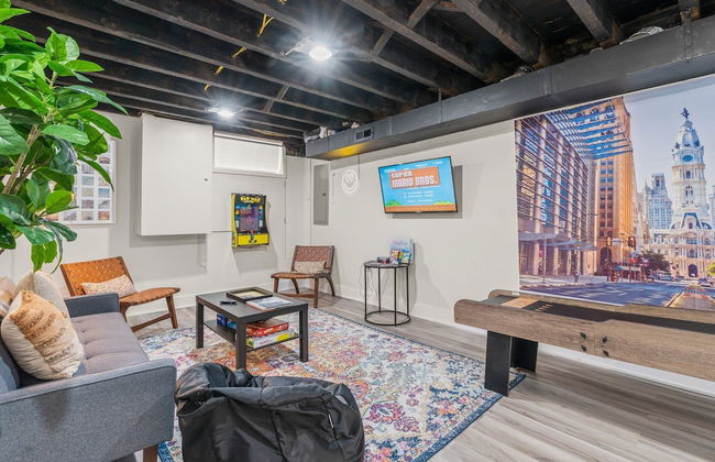 Stylish Near Stadiums & Nightlife Game Room - Foto 35