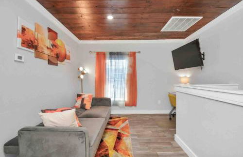 Central Yellow Gem: Cozy Views & Proximity - Foto 19