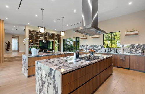 Linda Flora - Bel Air Oasis with Rooftop Deck - Foto 13