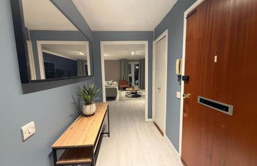 Stylish 1-Bed Riverside Views Near DLR Canary Wharf - Foto 10