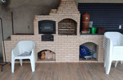 Chalé da Márcia com Piscina e Churrasqueira Privativos - Foto 18