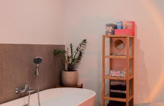 Hohenzollern Wellness Loft mit Panorama Sauna - Foto 19