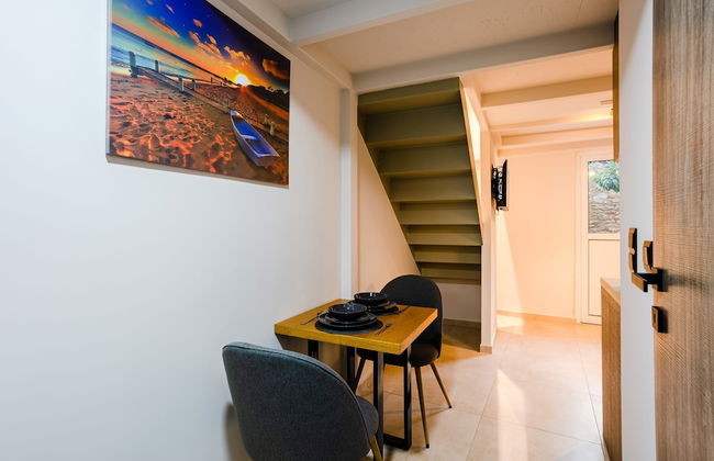 Uncover Kalamata s Hidden Gem - Cosy City Nest - Foto 12