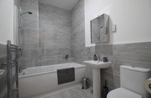 Superb Flat - Pet Friendly - Free Parking Dundee - Foto 25