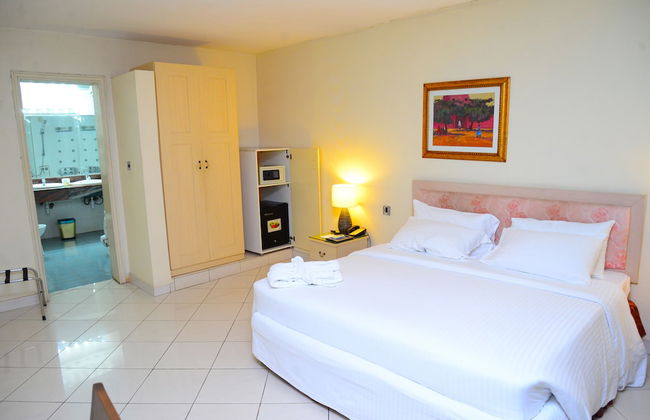 Golden Royale Hotel - Foto 8