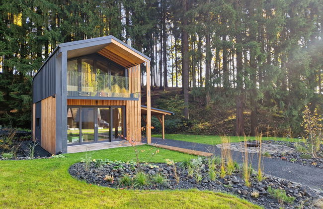 Luxe Timber Lodge & Pet Retreat - Photo 43
