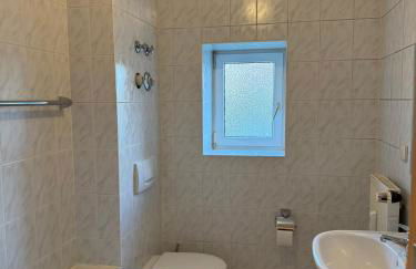 Wunderschöne Ferien- und Monteurswohnung südlich von Leipzig in Böhlen Nähe A72 - Foto 7