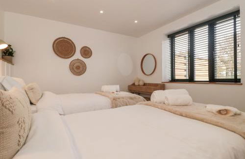 Basswood Barn - Photo 19