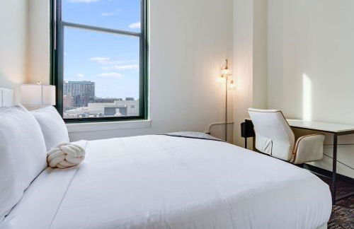 West Loop - City Views With In & Out Parking 5 - Foto 64