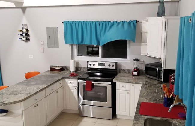 New Kingston Guest Apartment at Donhead - Foto 27