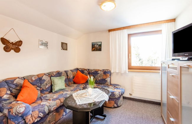 Chalet in Hainzenberg Near Ski Slopes - Foto 18