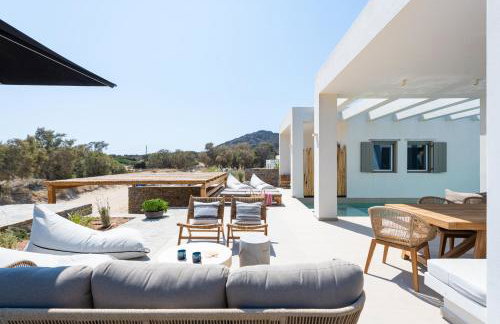 Exclusive Luxury Moca beachfront villa, Molos, Paros - Photo 18