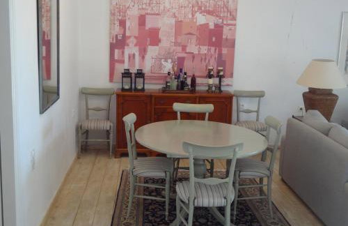 In front of the Beach. - Photo 10