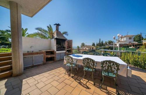 Casa de 2000 m2 Piscina Mar Barbacoa y Felicidad - Foto 12