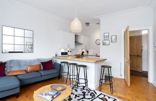 GuestReady - Modern 1BR in Edinburgh - Foto 1