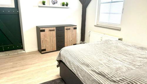 3-Zimmer Apartment in Magdeburg, ruhig und stilvoll - Foto 4, wardrobe