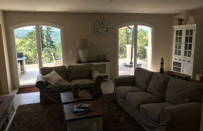 Villa in Le Plan-de-la-tour With Pool - Photo 16