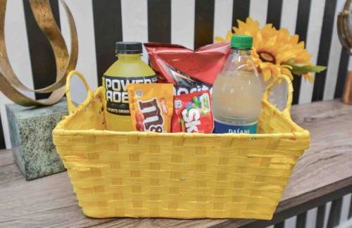 Central Yellow Gem: Cozy Views & Proximity - Foto 23