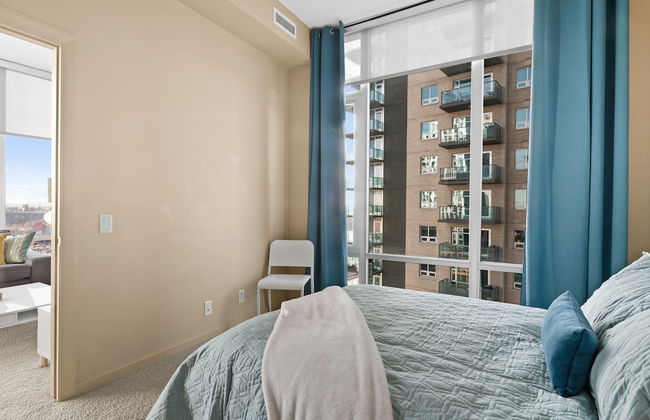 GLOBALSTAY. Gorgeous Downtown Condos. Free parking - Photo 18