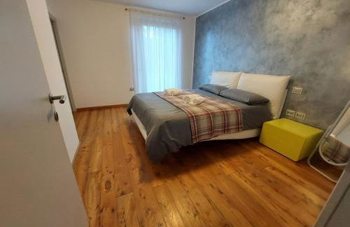 Casa Evelina con Parcheggio esterno e Garage gratis, appartamento con idromassaggio per due - Photo 13