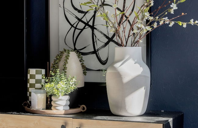 Quiet Convenient and Modern Haven - Photo 25