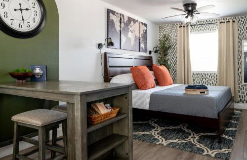 Step Free Entrance-Wolfe Cottage at Wrenwood Ranch, King Bed - Foto 3