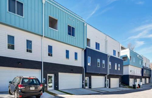 Near Honky Tonks - Rooftop Hot Tub - Skyline Views - Foto 30