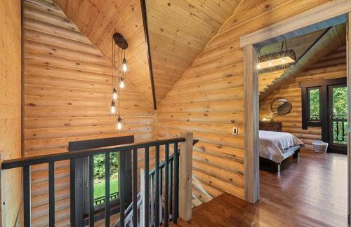 Log House Chalet, Volleyball field, Sauna, Hot Tub - Foto 7