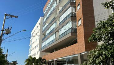 Piscina,sauna ,ar condicionado a 30passos da Bacutia - Foto 1