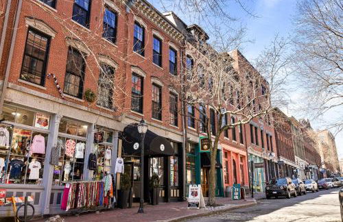 Stylish Old Port 2BR Loft, Walk to Everything - Foto 40