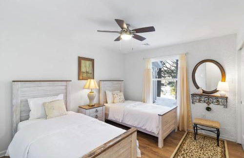 Whispering Fern - Luxe 5BR near Blue Mountain - Foto 31