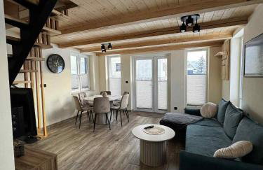 Domek w ogródku z prywatną balią z hydromasażem - Foto 12