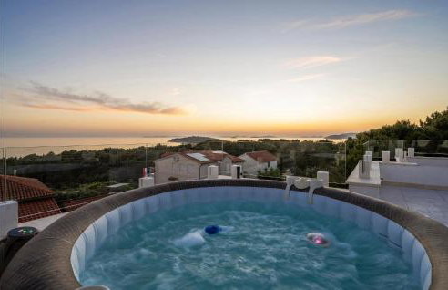 Cozy Home In Primosten With Wifi - Photo 16