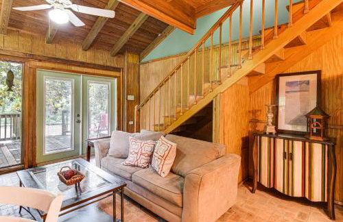 Riverfront Anglers Cabin in Fairhope with Deck! - Foto 5