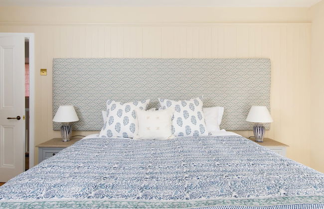 Newly Renovated Cottage 150m From Waterfront - Photo 68