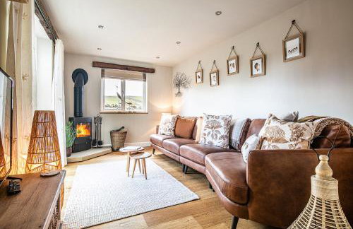 Hilldale Cottage - Photo 2