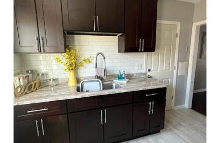 Cozy, Upstairs Apartment Pets Welcome with fee Family Friendly Close to Everything - Foto 10