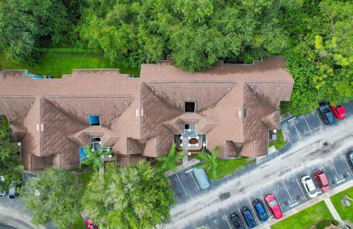 Quaint Getaway! 3 Bedroom Condo Near Disney Parks! - Foto 28