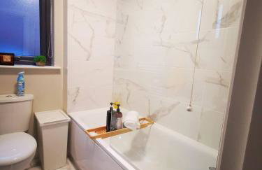 Belfast Central 2 Bedroom Luxurious Modern Stay - Foto 64