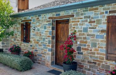 The Cocoon and olives Hut - Foto 32