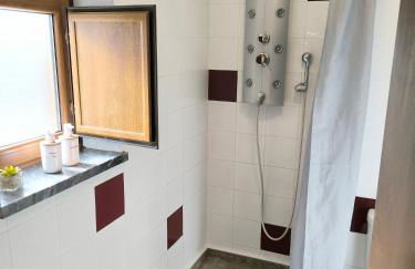 The Windhouse - Photo 42