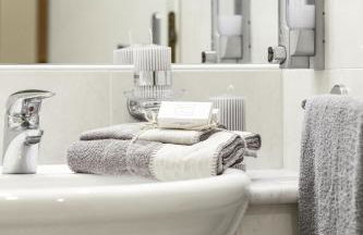 Long Stay Comfort Apartment With Backyard Rome Area Residence - Photo 7