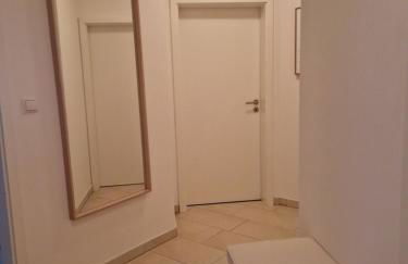 Cozy Apartment: Design Superior Suite Zentral - Küche - Balkon - Foto 41