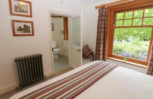 Plum Tree Cottage - Photo 16