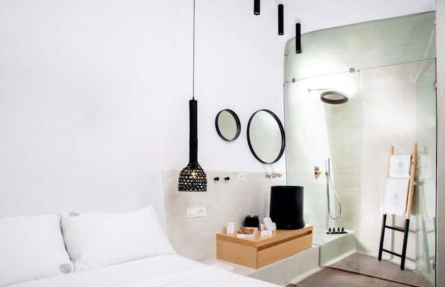 Santorini Soul Villas - Photo 43