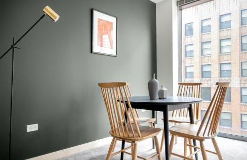 Loop 1BR w Pool Gym nr Financial District CHI-282 - Foto 4