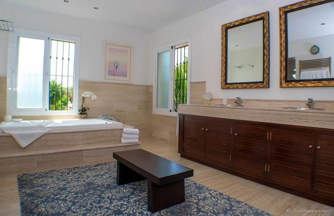 Fabulous Villa 200 M From Beach - Foto 18