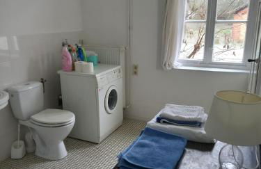 Charming flat with wood stove on a large farm - Foto 6