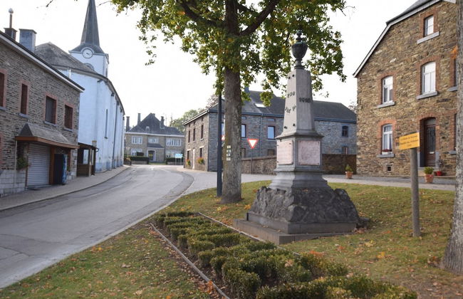 Alluring Farmhouse in Lavacherie with Hot Tub - Photo 38