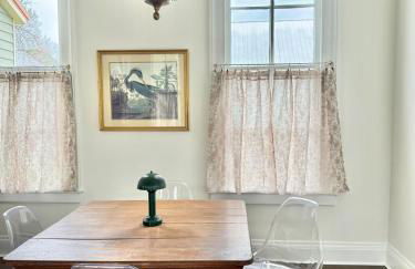 Near Ft Moore Ft Benning and CSU Restored Historic Home - Foto 3